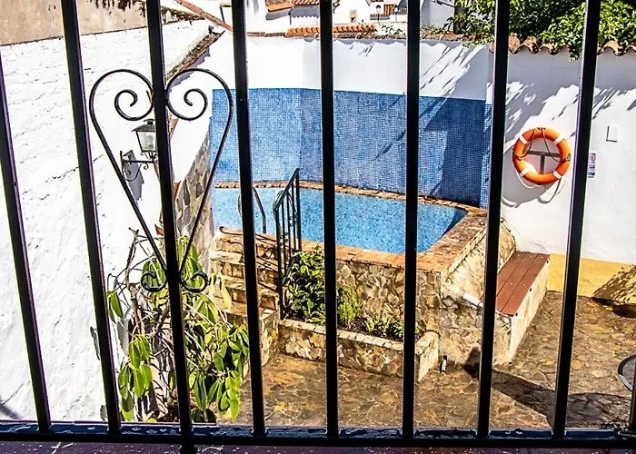 Gaitanes Сasa de vacaciones Valverde de Leganés